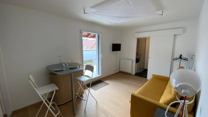 Magnifique Studio Avec Terrasse Et Garage Apartment Chens-sur-Leman Exterior foto